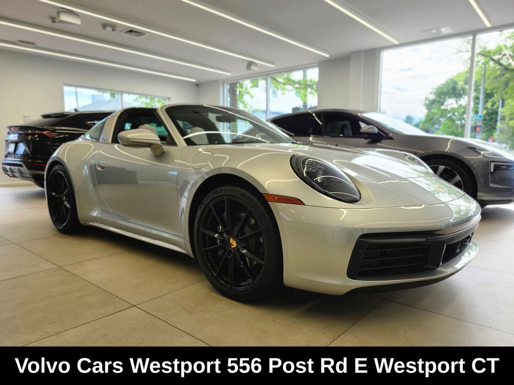 2024 Porsche 911 Targa 4
